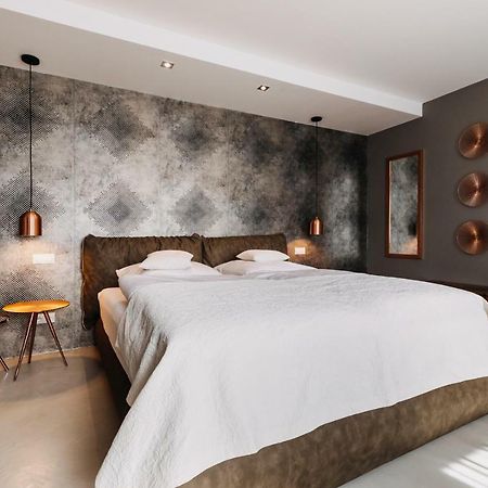 Villa Bricola - Boutique Apartments Карлови Вари Екстериор снимка