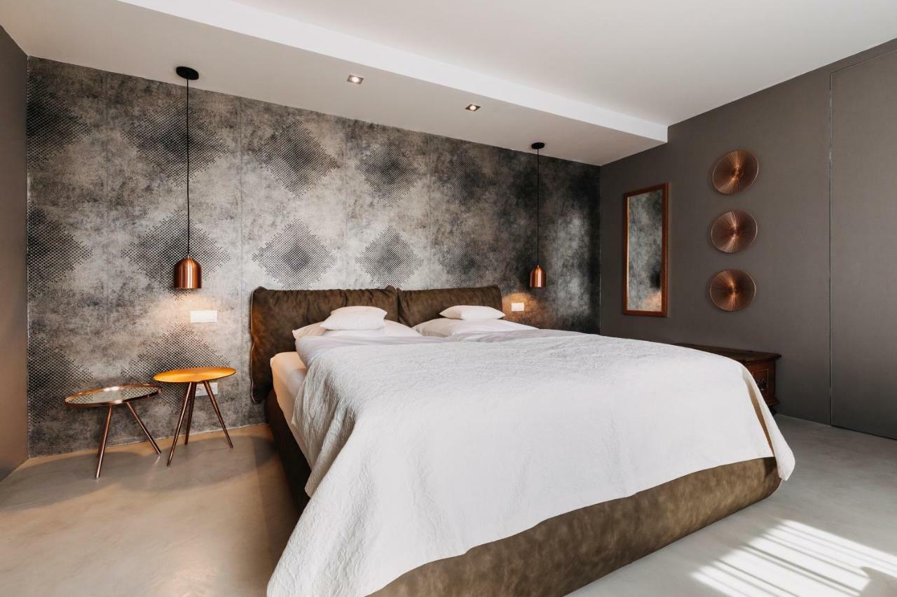 Villa Bricola - Boutique Apartments Карлови Вари Екстериор снимка