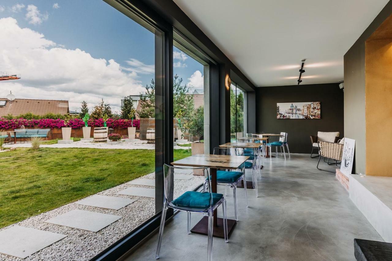 Villa Bricola - Boutique Apartments Карлови Вари Екстериор снимка