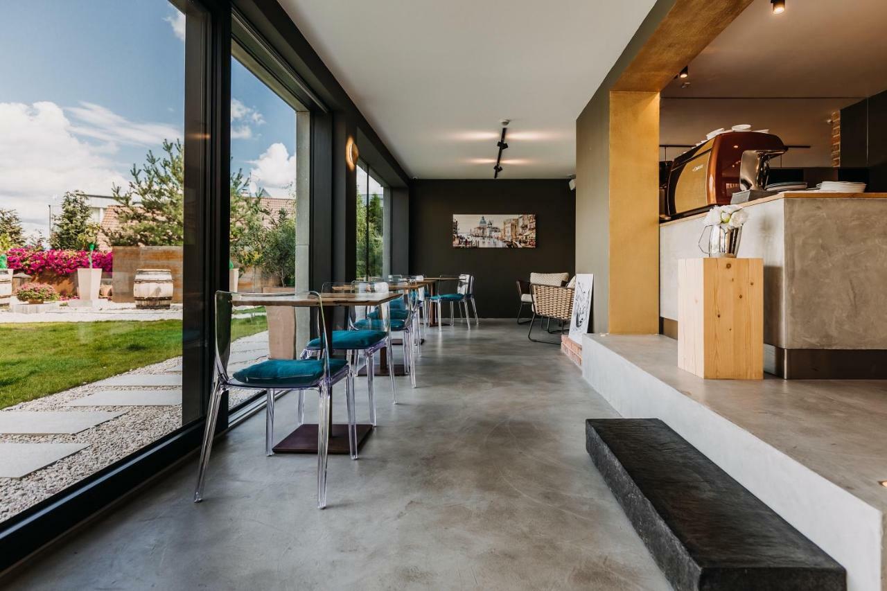 Villa Bricola - Boutique Apartments Карлови Вари Екстериор снимка