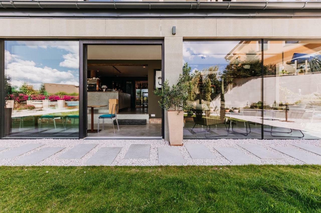 Villa Bricola - Boutique Apartments Карлови Вари Екстериор снимка